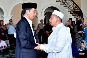 Presiden Jokowi Melayat ke Rumah Duka
